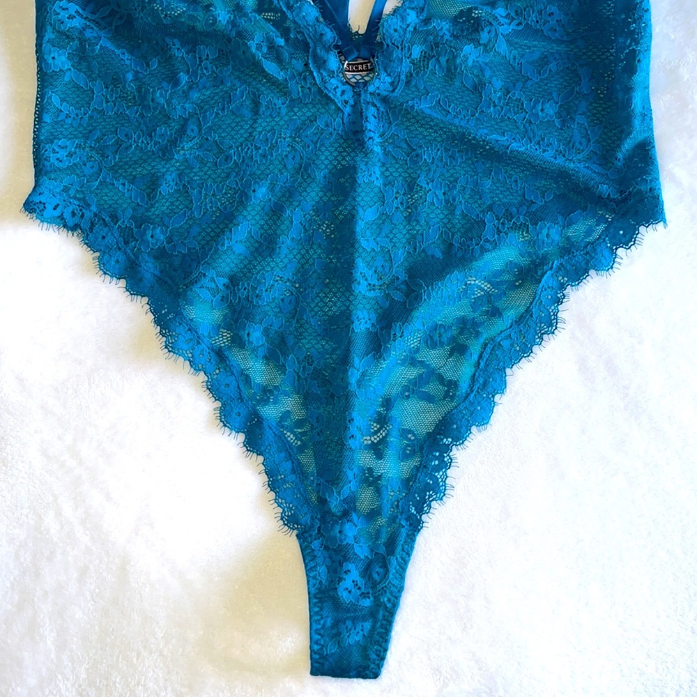 VS (M-L) - Picture 3 of 10